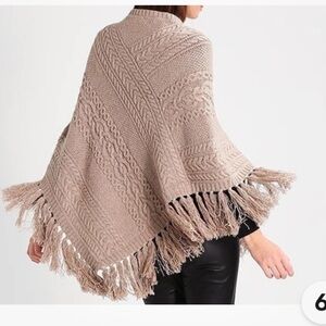 Women's Ralph Lauren Poncho Sweater Lambs Wool blend Cape Camel asymetrical M